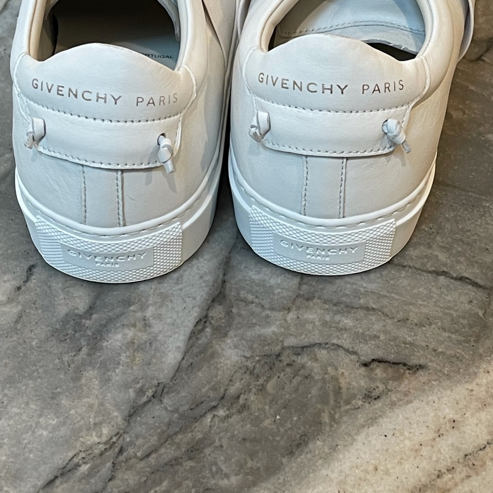 Givenchy sneakers in leather with webbing